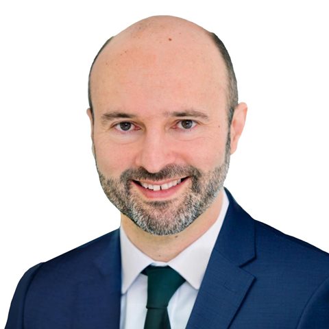 This is a profile image of Oscar Ruiz